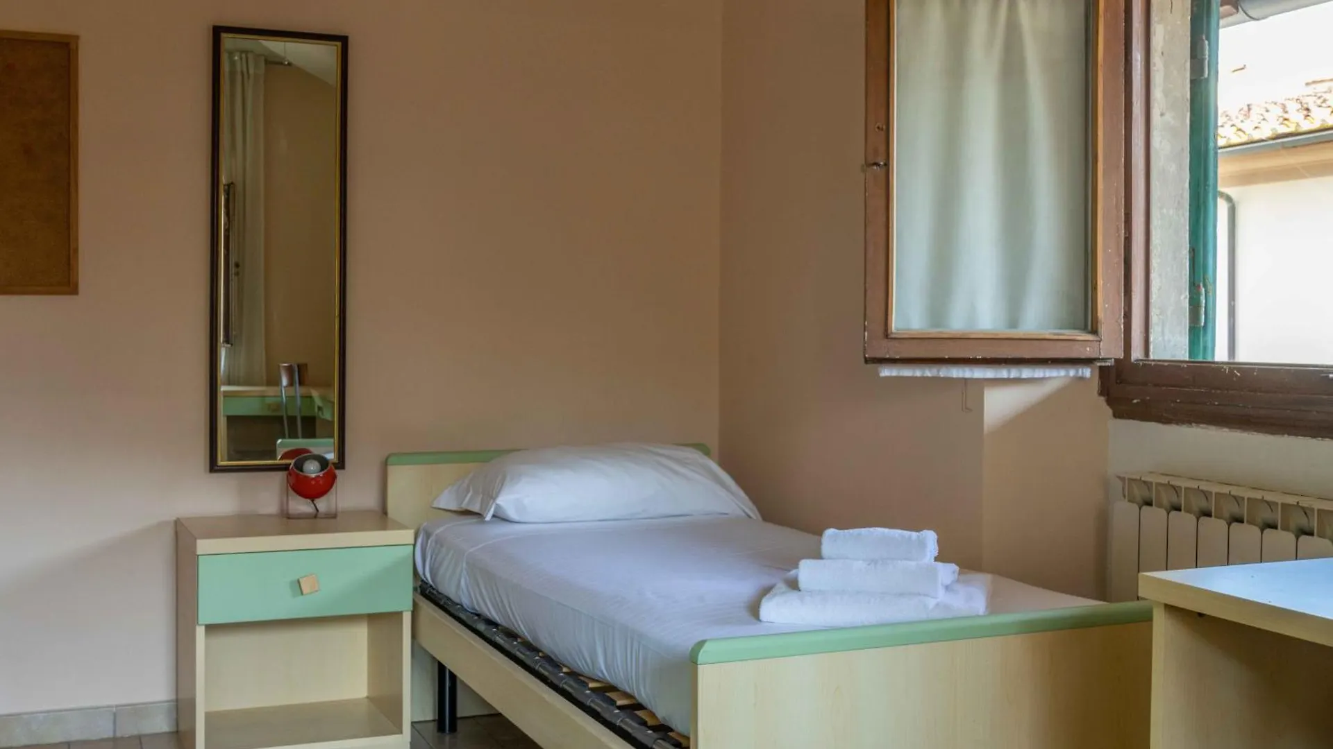 Boboli 4 Bedroom Apartment Florence 0*,  Italy